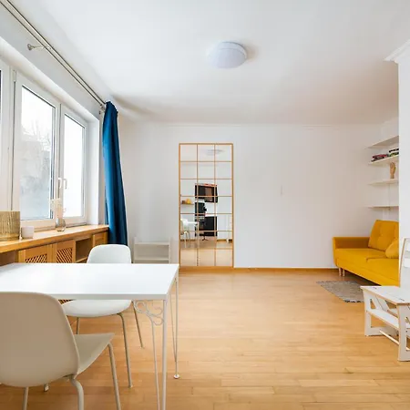 Διαμέρισμα Mokotow Czarnomorska Homely By Bookinghost Βαρσοβία